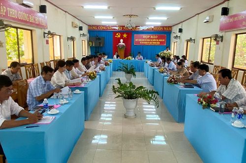 Tri Tôn họp báo công tác kiểm tra, giám sát và thi hành kỷ luật của Đảng