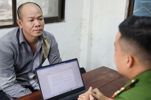 Khởi tố 2 đối tượng đột nhập cửa hàng điện thoại di động