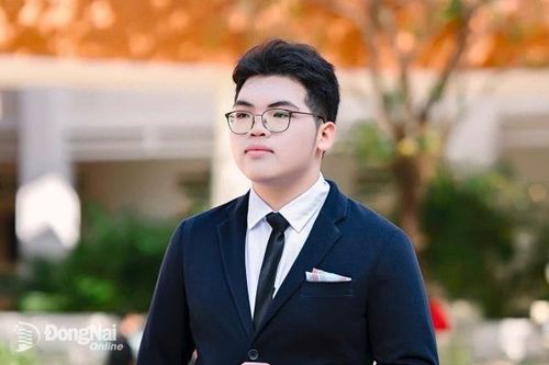 Bài luận về 'leo núi Chứa Chan' giúp nam sinh chuyên Hóa Đồng Nai trúng tuyển 16 trường đại học Mỹ