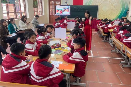 Phát triển năng lực sáng tạo: Từ một sáng kiến sắc màu