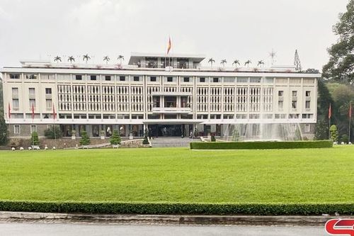 Sức bật tháng Tư