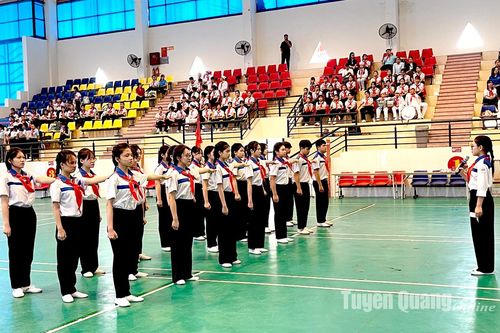 Gần 200 đội viên tham dự Liên hoan nghi thức Đội TNTP Hồ Chí Minh