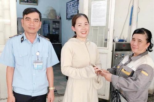 Nhân lên những hành động đẹp ở chợ Đông Ba