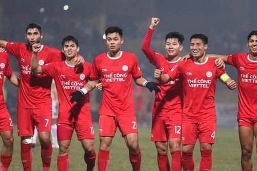 V-League: SLNA thua đau Thể Công Viettel, Hà Tĩnh chật vật hạ TP.HCM