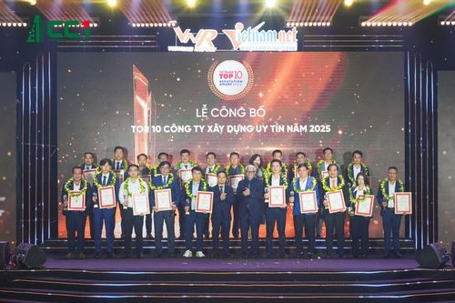 CC1 được vinh danh dẫn đầu 'Top 10 Nhà thầu Xây dựng Hạ tầng - Công nghiệp uy tín năm 2025'