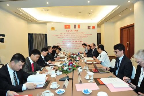 Bộ Công an và Bộ Nội vụ Pháp thỏa thuận kỹ thuật phòng, chống xuất nhập cảnh trái phép