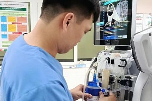 Cứu sống cụ bà tự tử bằng 38 viên thuốc huyết áp