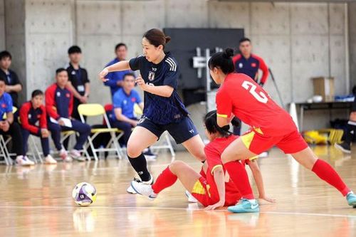 Tuyển futsal nữ Việt Nam thua Nhật Bản