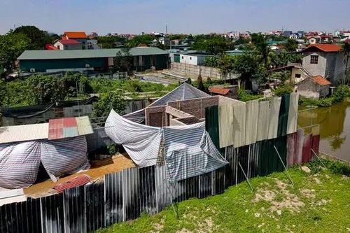 Xã Tả Thanh Oai xử lý công trình xây dựng trái phép