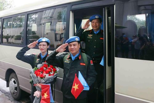 Công an Việt Nam lên đường thực hiện sứ mệnh gìn giữ hòa bình LHQ trong dịp 30/4