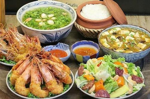 13 mâm cơm gia đình đơn giản mà ngon 'hết nước chấm', ai nhìn cũng muốn về nhà ăn cơm mẹ nấu