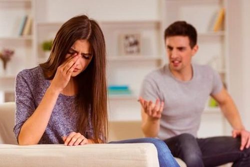Sau kết hôn chồng tôi như biến thành người khác