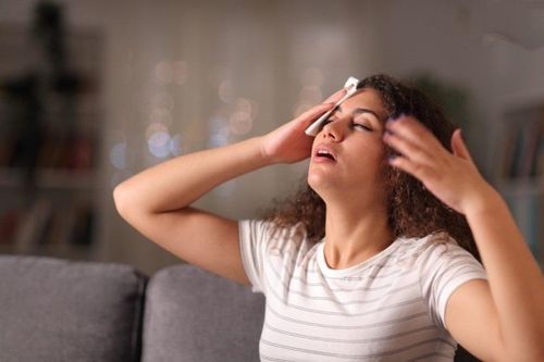 Câu hỏi thường gặp liên quan đến đổ mồ hôi trộm