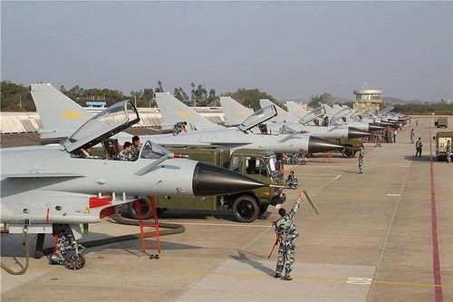 Đằng sau việc Trung Quốc triển khai máy bay chiến đấu J-10 tới Ai Cập