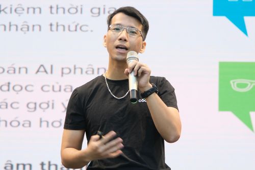 Chuyên gia Cốc Cốc: 'Lười đọc sách, mất tư duy vì phụ thuộc AI'