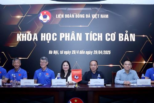 Bóng đá Việt Nam lần đầu có lớp học phân tích