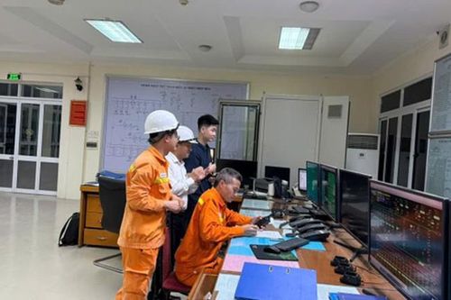 Hoàn thành dự án bổ sung hơn 1.000MW cho miền Bắc trước mùa nắng nóng