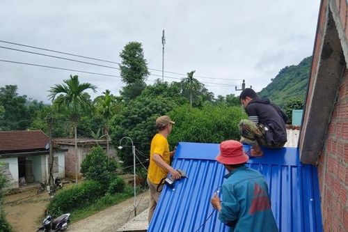 Món quà 'tái hôn' của Nam Đông