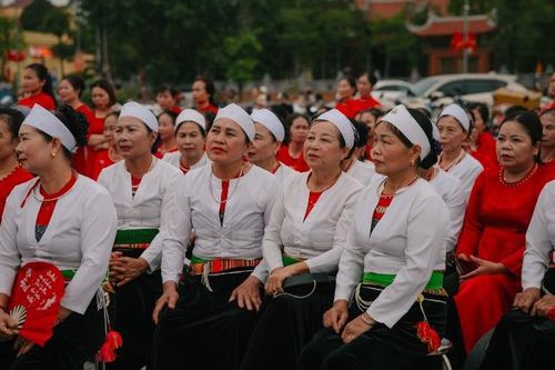 Lan tỏa thông điệp bình đẳng giới từ văn hóa dân tộc