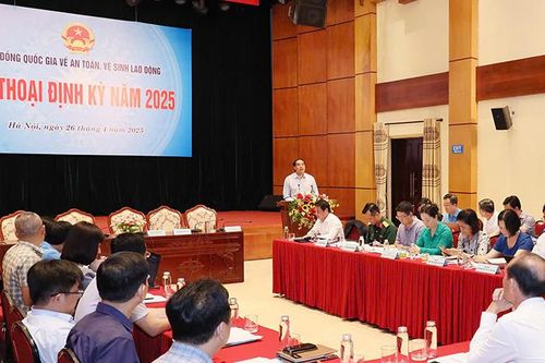 Tổ chức đối thoại định kỳ về an toàn, vệ sinh lao động lần thứ chín