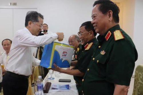 Lãnh đạo thành phố Đà Nẵng gặp mặt, tri ân nhân chứng lịch sử tham gia Chiến dịch Hồ Chí Minh