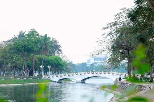 Công viên Thống Nhất - địa điểm lý tưởng để thư giãn, vui chơi của người Hà Nội