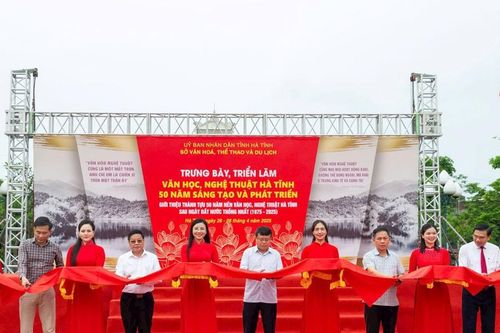 Hà Tĩnh: Triển lãm '50 năm Văn học, Nghệ thuật' – Dấu ấn nửa thế kỷ sáng tạo và cống hiến