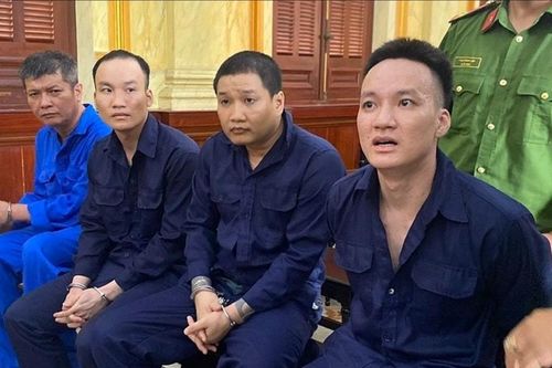 Lĩnh án tử hình vì manh động, chém nhầm khách massage