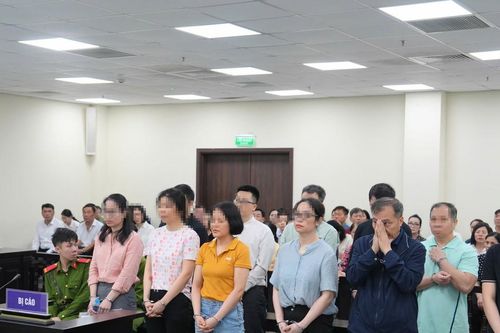 Ông chủ Vàng Phú Cường lãnh 14 năm 6 tháng tù vì chuyển trái phép hơn 425 triệu USD