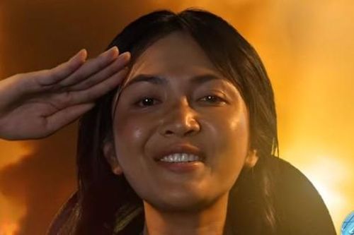 Giải mã cơn sốt 'Viết tiếp câu chuyện hòa bình' trong các đoạn video diễu binh