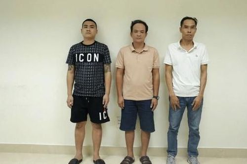Bắt khẩn cấp 3 đối tượng cưỡng đoạt tài sản để trừ nợ