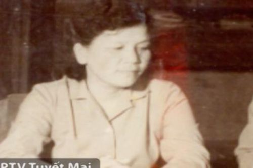 Nghe lại hai bản tin chiến thắng trong ngày 30/4 và 1/5/1975