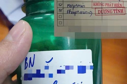 Nữ bệnh nhân nguy kịch sau uống thuốc mua trên mạng