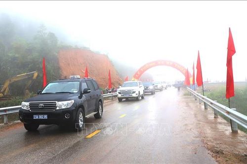 Thông xe kỹ thuật công trình cải tạo, nâng cấp đường Bắc Quang - Xín Mần