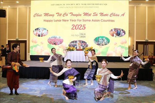 Giao lưu hữu nghị chúc mừng Tết cổ truyền các nước châu Á 2025