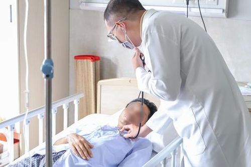 Cứu sống bệnh nhân bị nhiễm trùng huyết do nhiễm 'vi khuẩn ăn thịt người'