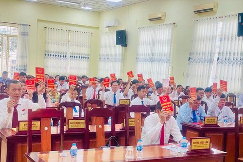 HĐND huyện Thoại Sơn tổ chức Kỳ họp thứ 19 (chuyên đề)