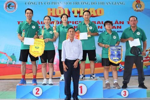 Công ty Cổ phần Môi trường đô thị An Giang: Hội thao chào mừng kỷ niệm 50 năm Ngày Giải phóng miền Nam, thống nhất đất nước