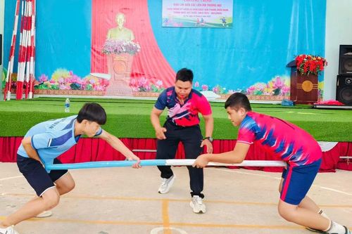 Ia Pa: Giao lưu Liên đội chào mừng 50 năm Ngày Giải phóng miền Nam