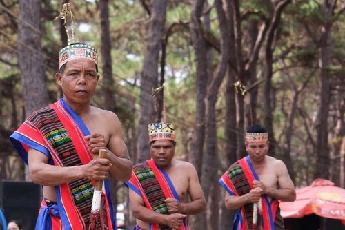 500 nghệ nhân tham gia Ngày hội văn hóa các dân tộc huyện Đak Đoa