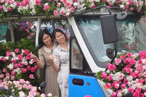 Khai mạc Lễ hội Hoa hồng Fansipan 2025