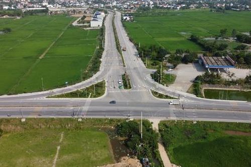 Toàn cảnh tuyến đường gần 800 tỷ nối QL1A với đường ven biển Thanh Hóa sắp hoàn thành