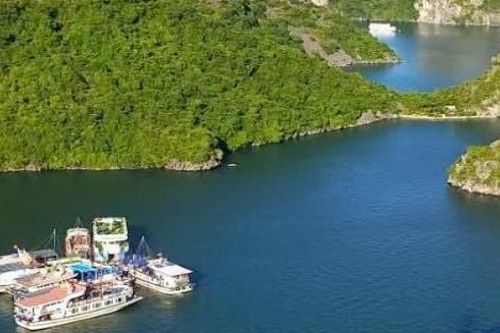 Quảng Ninh thu phí liên thông đối với một số hành trình du lịch trên vịnh Hạ Long từ ngày 1/5