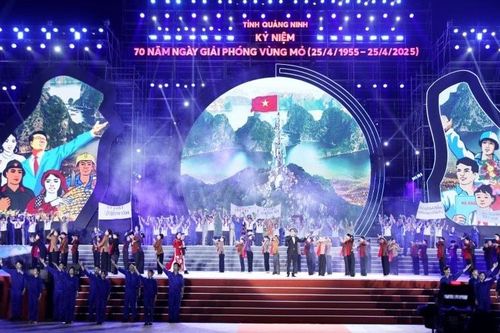 Đặc sắc chương trình nghệ thuật Kỷ niệm 70 năm Giải phóng Vùng mỏ