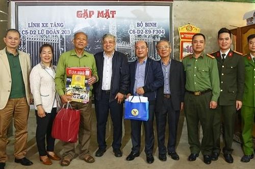 Từ người cựu binh chiếc xe tăng nổi tiếng trở thành công an xã