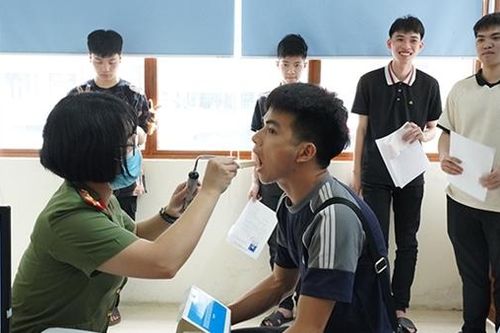 Công an tỉnh Hà Giang tổ chức khám sức khỏe tuyển sinh CAND năm 2025