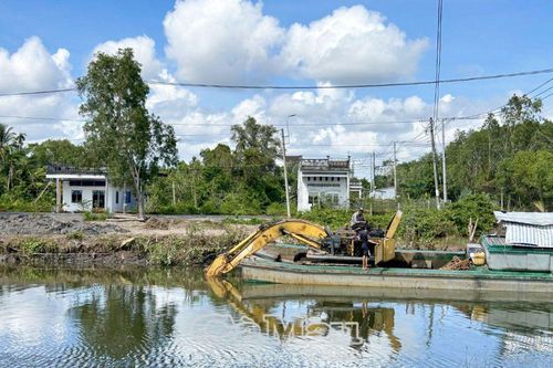 Ðầu tư hạ tầng bảo vệ bờ biển, ngăn triều