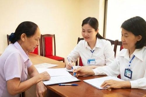 Tin tức đặc biệt trên báo in Hànôịmới ngày 26-4-2025