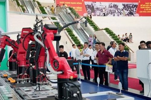Rạng Đông đề ra 7 đột phá để chuyển đổi số và xanh