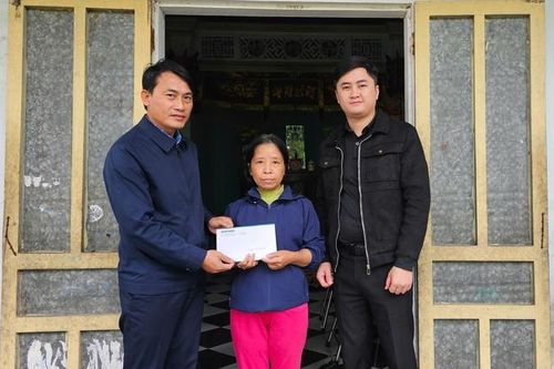 Tấm lòng bạn đọc đến với hoàn cảnh khó khăn ở Huế và Quảng Trị